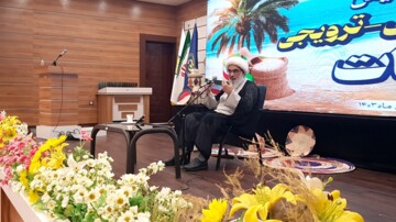 زکات پرداختی بوشهری ها برای اشتغال جوانان سرمایه گذاری شود