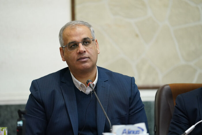 معاون وزیر کار: ۲۰۰ هزار نیروی کار کمبود داریم