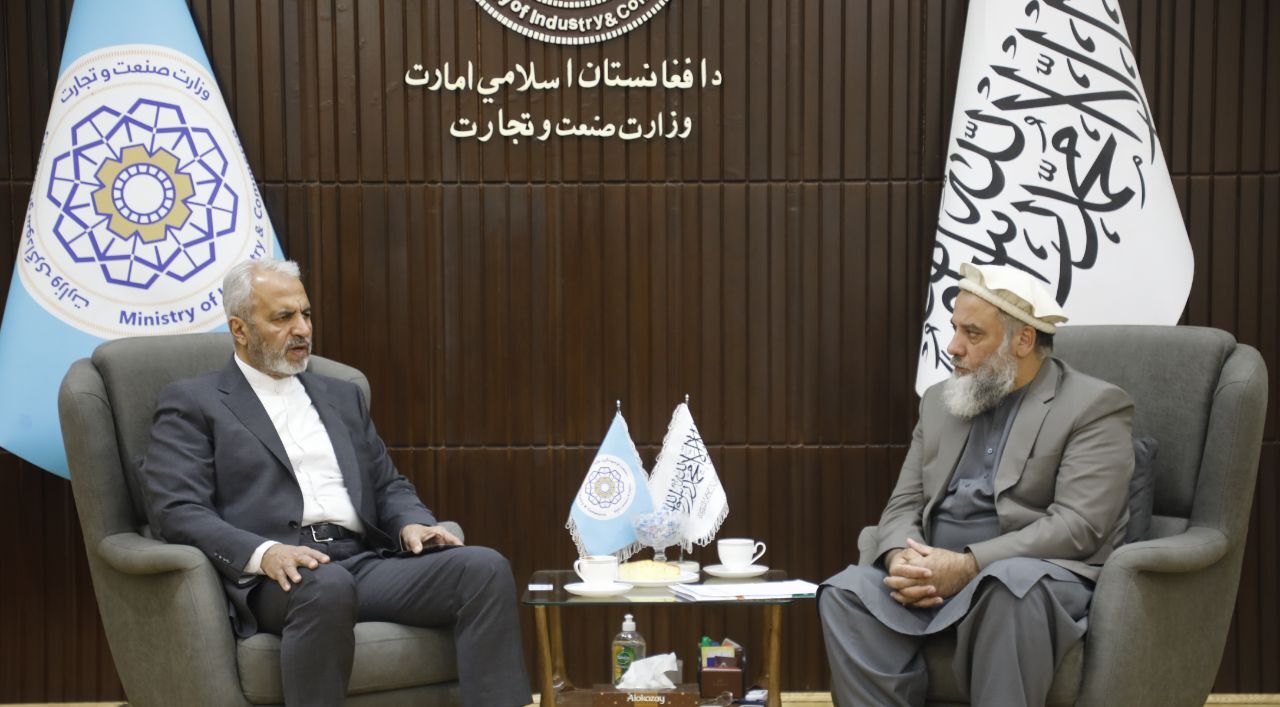 Iranian diplomat meets Afghanistan’s acting minister of commerce, industry