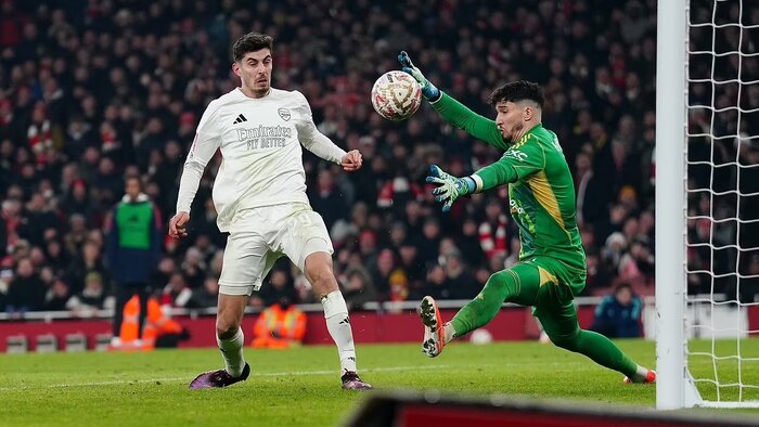 بازگشت حق میزبانی تیمهای ایران در روز مچاندازی ۲ قهرمان المپیک برای هدایت وزنهبرداری