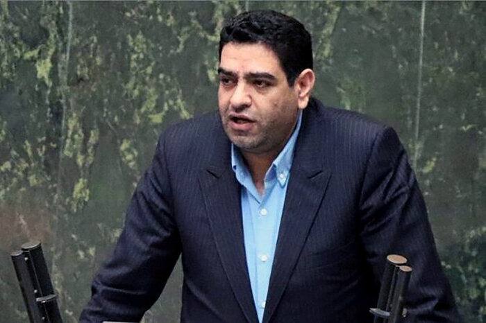 هویتزدایی و هویتسازی، راهبرد دشمن در جنگ نرم/ ضرورت مقابله هوشمند با تبلیغات رسانهای