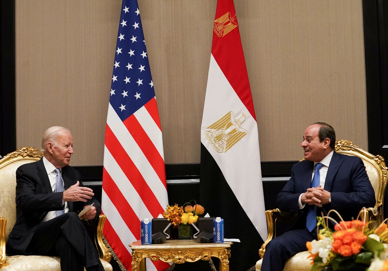 گفت وگوي تلفني بايدن و السيسي و تاكيد بر نقش محوري مصر براي رسيدن به توافق در غزه گفت وگوي تلفني بايدن و السيسي و تاكيد بر نقش محوري مصر براي رسيدن به توافق در غزه