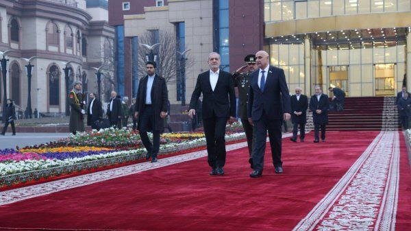 Iran’s President leaves Dushanbe for Moscow