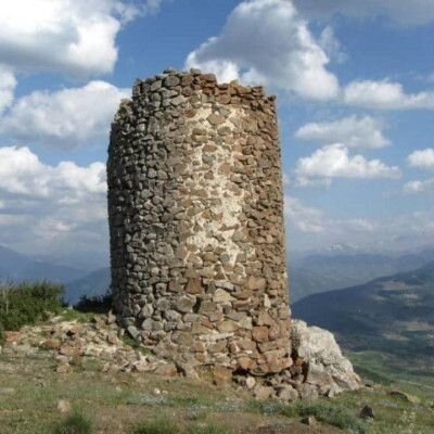 املش تمدنی در مه و کوهستان