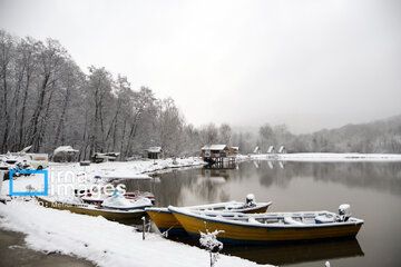 Snow whitens Iranian northern province of Mazandaran