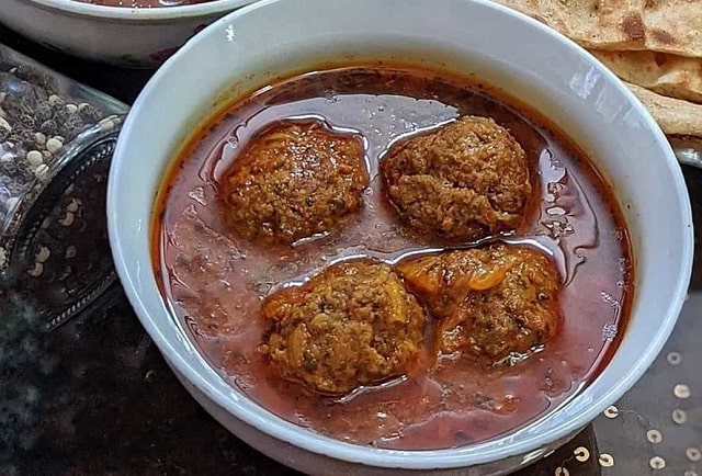 طرز تهیه شفته اراکی با گوشت و آرد نخودچی