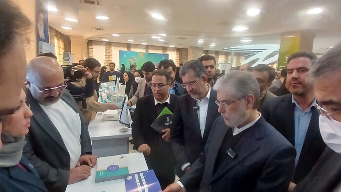 Irán tiene capacidad de ofrecer servicios tecnológicos en forma de asesoría