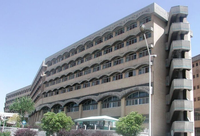 بحران مالی و کمبود متخصص، نظام سلامت اصفهان را تهدید میکند