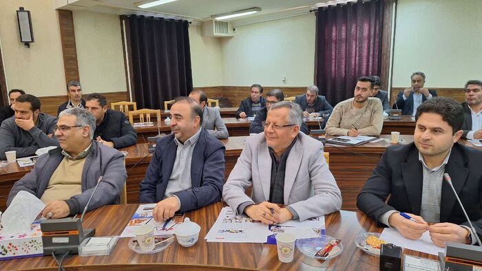 ۶۴ شهردار با ظرفیتهای عجبشیر آشنا شدند