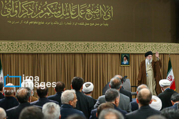 In photo; Manufacturers, figures from private sector meet Ayatollah Khamenei