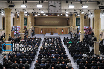 In photo; Manufacturers, figures from private sector meet Ayatollah Khamenei