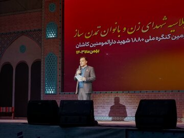 زنان شهید بهترین الگو برای دختران هستند