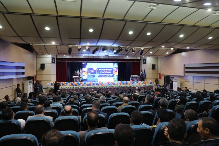 امام جمعه: تمرکز بر آموزشهای مهارتی، گام اساسی برای خودکفایی مددجویان ایلام است