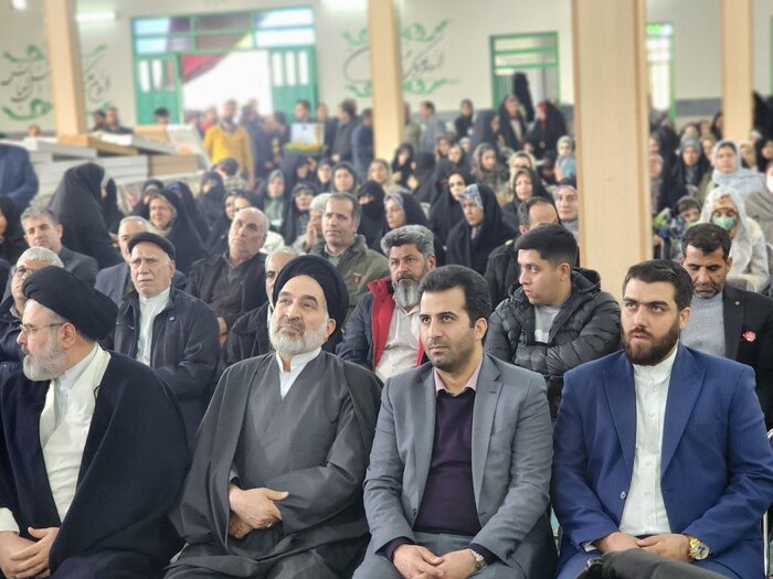 اهدای ۴۵۰هزار شاخه گل توسط گلکاران پاکدشتی به حرمهای مطهر عتبات عالیات