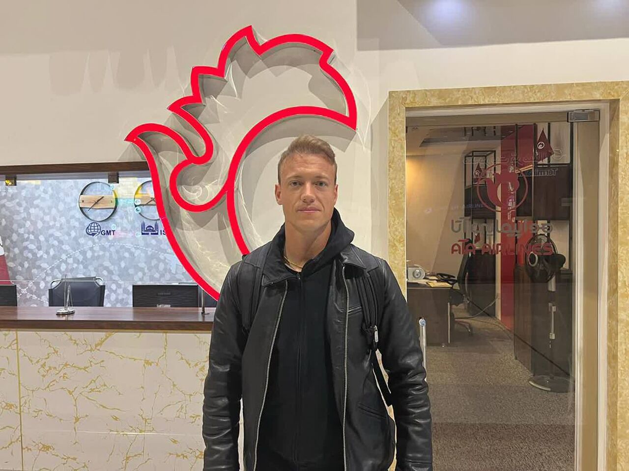 مهاجم کروات برای انجام مذاکرات نهایی با تراکتور وارد تبریز شد مهاجم کروات برای انجام مذاکرات نهایی با تراکتور وارد تبریز شد