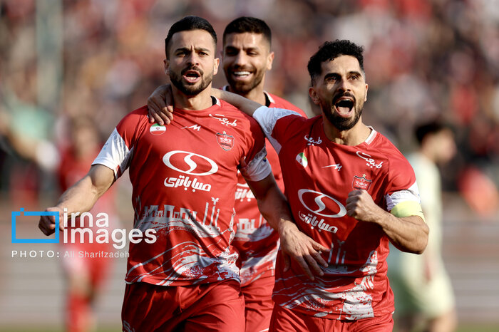 بُرد بزرگ پرسپولیس با ۱۰ نفر؛ تراکتور در آزادی زمینگیر شد