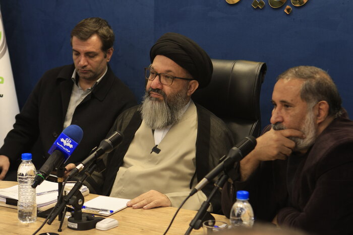 همخوان شاعران برای بیماران EB