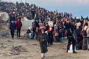 Displaced Palestinians begin returning to northern Gaza