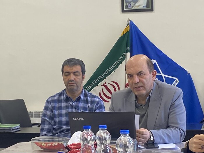 باغ پدر هنوز بهار است