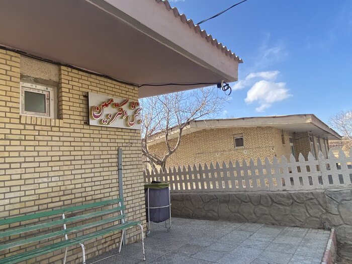 باغ پدر هنوز بهار است