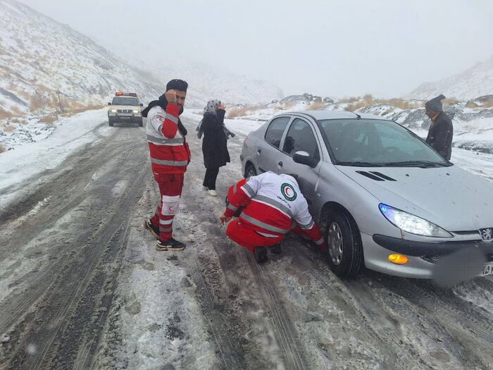 اعزام تیمهای واکنش سریع هلال احمر به گیلان