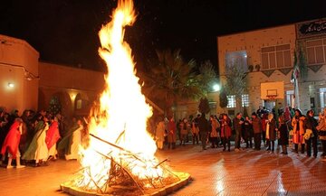 آیین جشن سده زرتشتیان یزد برگزار شد