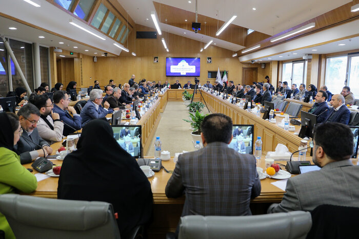 متکی: سهم دولت، تعاونی و بخشخصوصی در اقتصاد کشور عادلانه نیست