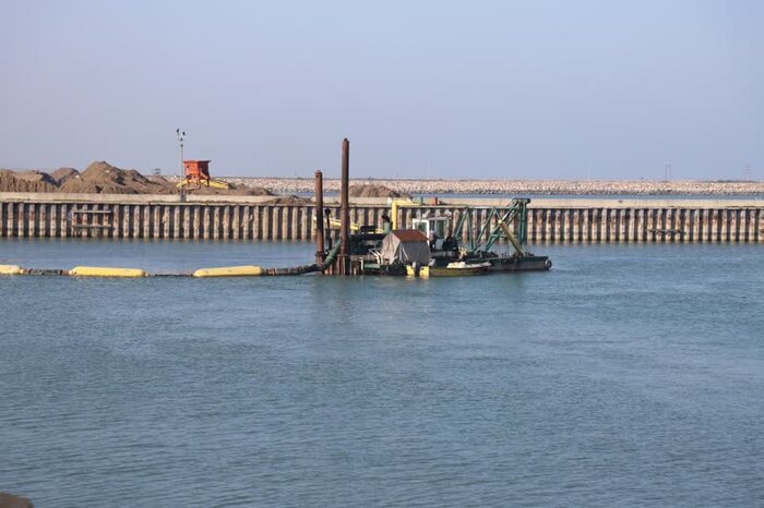 نماینده رئیس جمهور: پسروی آب دریای خزر و تاثیر آن بر توقف فعالیت نیروگاه برق نکا جدی است