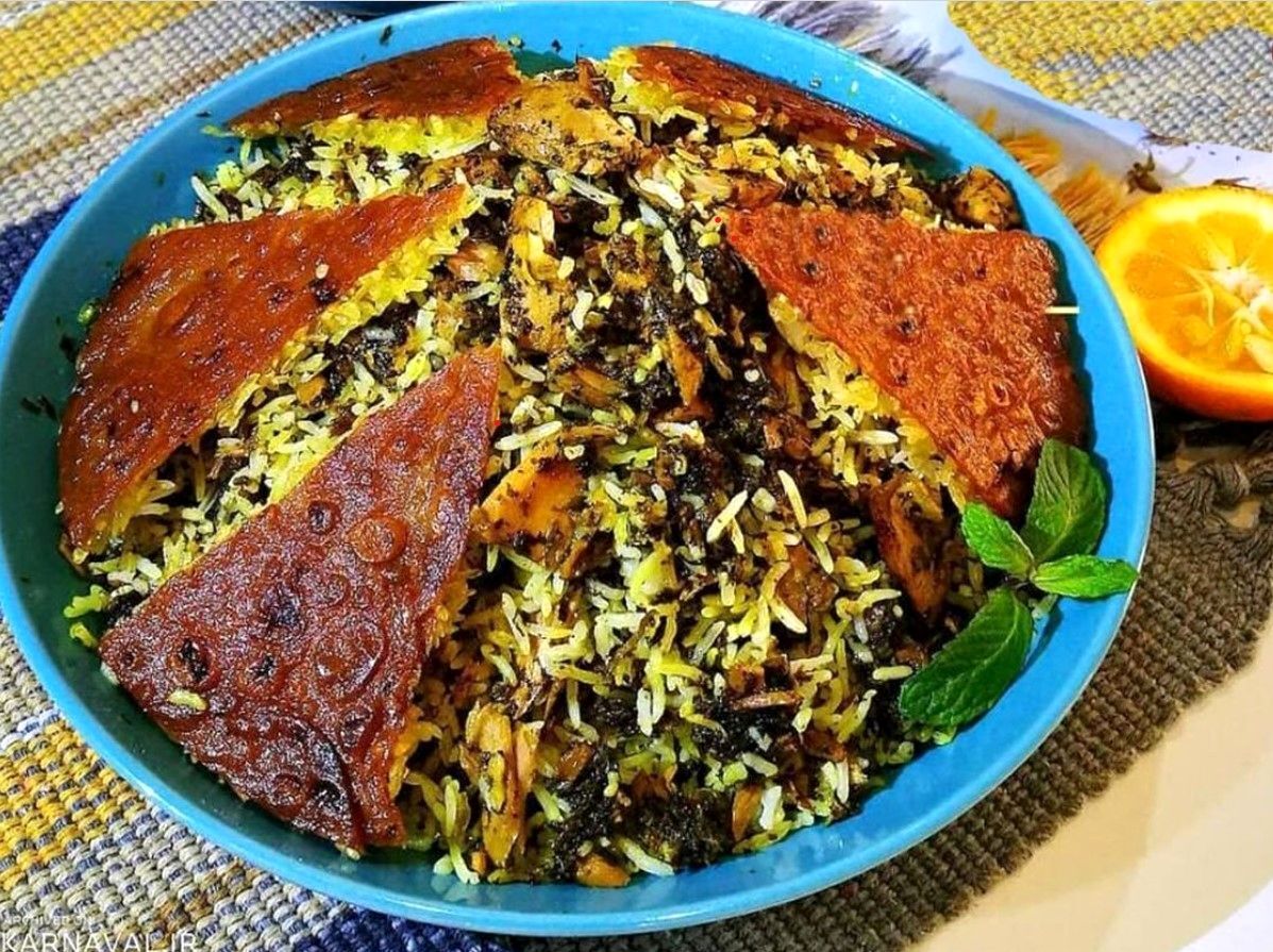 طرز تهیه امگشت پلو با تن ماهی به روش خوزستانی