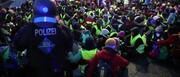 Deutsche protestieren gegen strenge Einwanderungspolitik