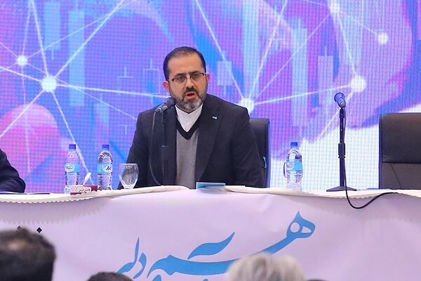 برات کریمی: برنامه تحول بانک دی، زودتر از زمان‌بندی اعلام شده محقق می‌شود