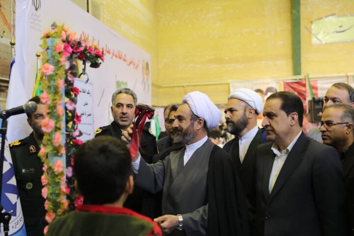 تلاش جوانان امروز، پیشران پیشرفت انقلاب و توسعه کشور است