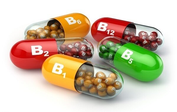 Vitamin B2 (Riboflavin): Faydaları, Enerji İstehsalında və Dəri Sağlamlığında Rolu