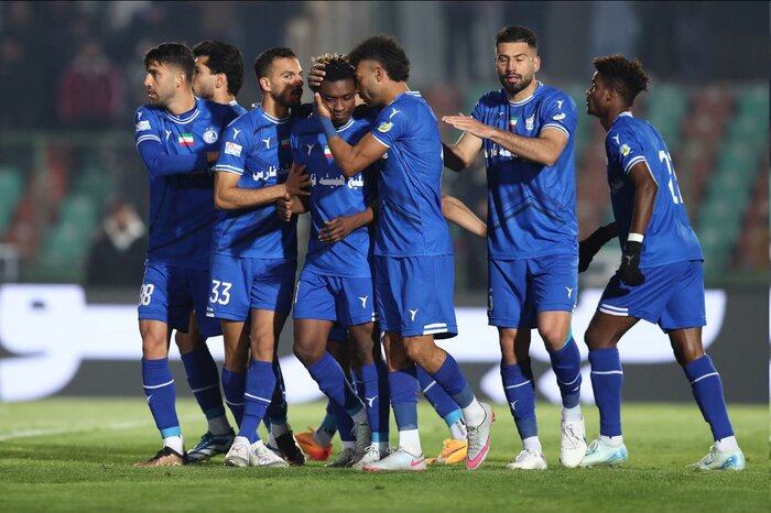 بیانی: هیچکس از رفتن موسیمانه ناراحت نشد/ استقلال برای صعود باید الشرطه ببرد