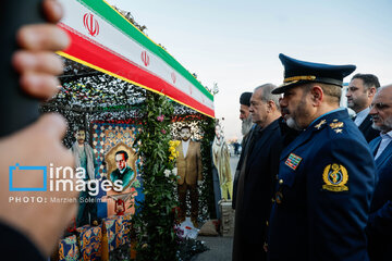 El presidente iraní visita los últimos logros en materia de defensa y espacio