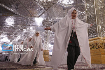 La Fiesta de Taklif de Ángeles en Mashhad