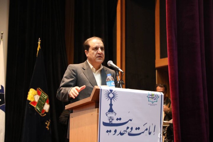 استاندار: مدال افتخار خادمی اربعین بر سینه مردم ایلام نقش بسته است