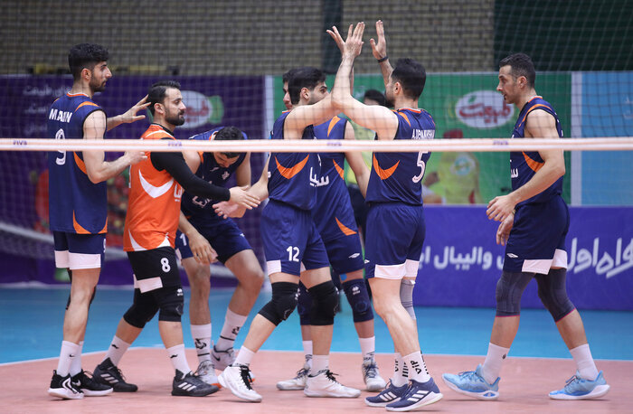 ترکاشوند: هشدار داده بودم که در تیم ملی والیبال بازیکنسالاری است 2 ترکاشوند: هشدار داده بودم که در تیم ملی والیبال بازیکنسالاری است؛ تقوی ایستادگی کند