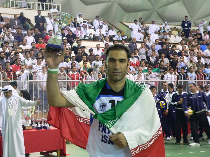 ترکاشوند: هشدار داده بودم که در تیم ملی والیبال بازیکنسالاری است 3 ترکاشوند: هشدار داده بودم که در تیم ملی والیبال بازیکنسالاری است؛ تقوی ایستادگی کند