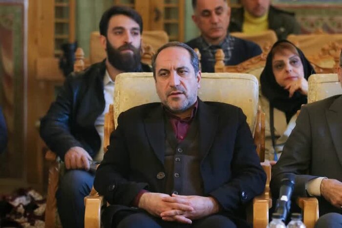 «از طلیعه ایام انقلاب تا تلالوی عصر وفاق» گفتمان ادیان توحیدی در اصفهان