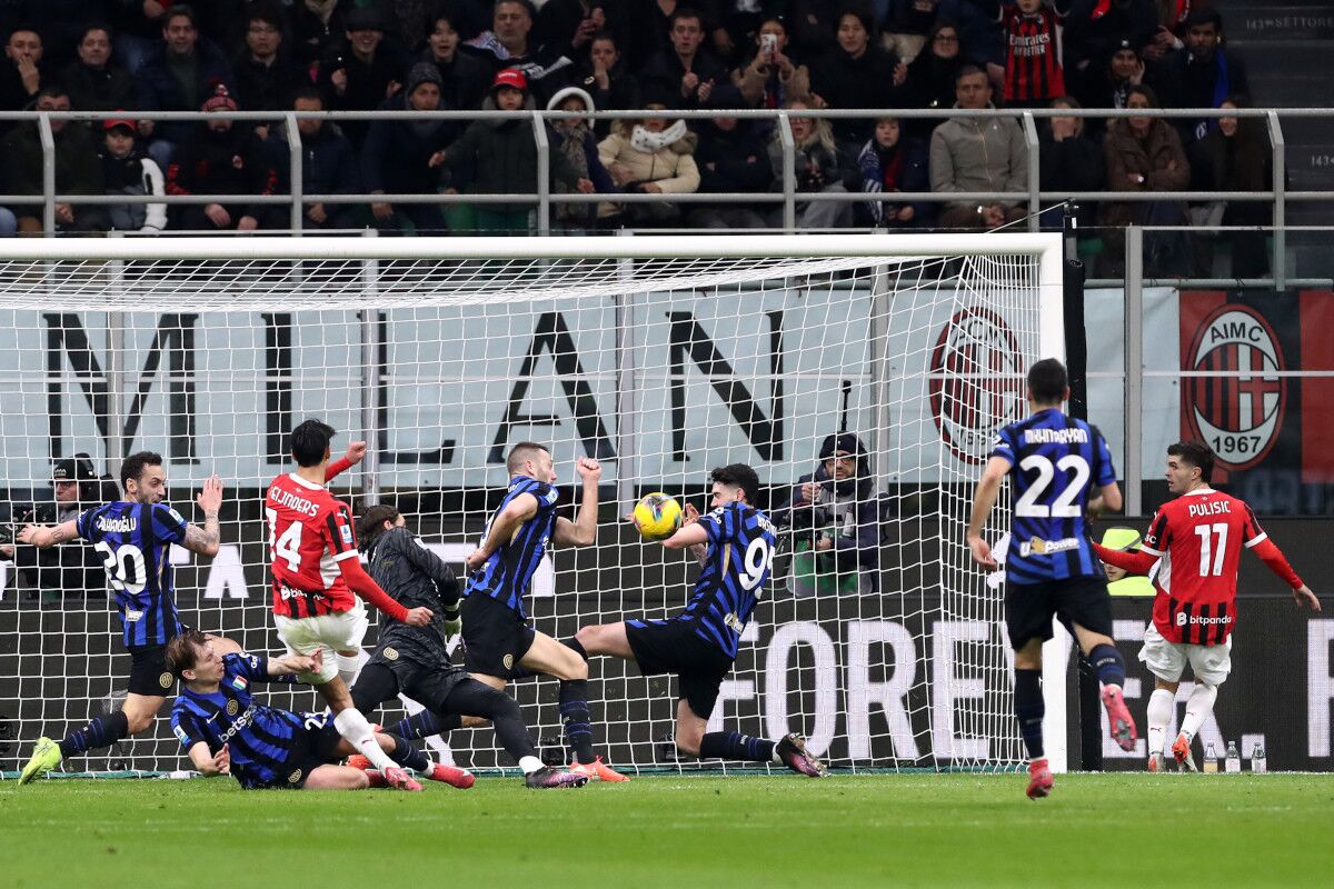 فرار اینتر از شکست مقابل میلان؛ به طارمی بازی نرسید فرار اینتر از شکست مقابل میلان؛ به طارمی بازی نرسید