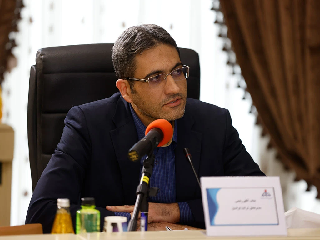 همکاری ایرانسل و سه شرکت نفتی در زمینه مدیریت هوشمند زنجیره تأمین فرآوردههای نفتی