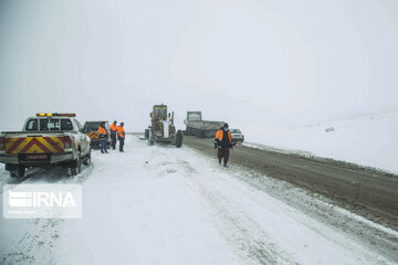 آماده‌باش راهداران اردبیل برای مقابله با برف و کولاک آخر هفته