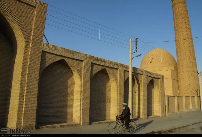 آفت مدیریت چندگانه در بناهای تاریخی مذهبی اصفهان