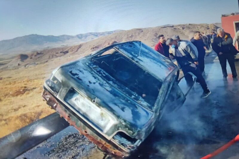 واژگونی پراید در محور مرند - جلفا سه فوتی برجا گذاشت واژگونی پراید در محور مرند - جلفا سه فوتی برجا گذاشت