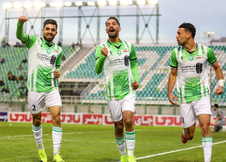 ترکیب منتخب هفته هجدهم لیگ برتر فوتبال؛ بازگشت رضاییان و ستارههای تراکتور