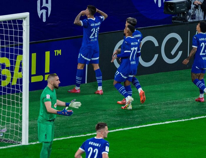 الهلال تفاوتها را نشان داد؛ شکست سنگین پرسپولیس نتیجه رویاپردازی کارتال