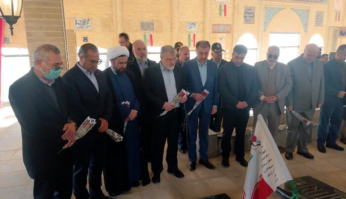 استاندار تهران پای درد دل روستاییان فیروزکوه نشست