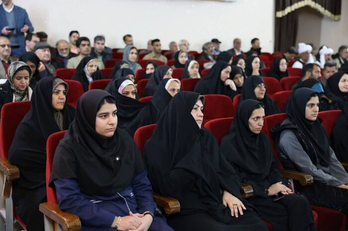 تزریق ناامیدی در جامعه بازی در زمین دشمن است