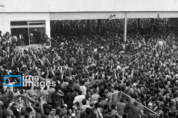 In photo: Imam Khomeini meeting with people